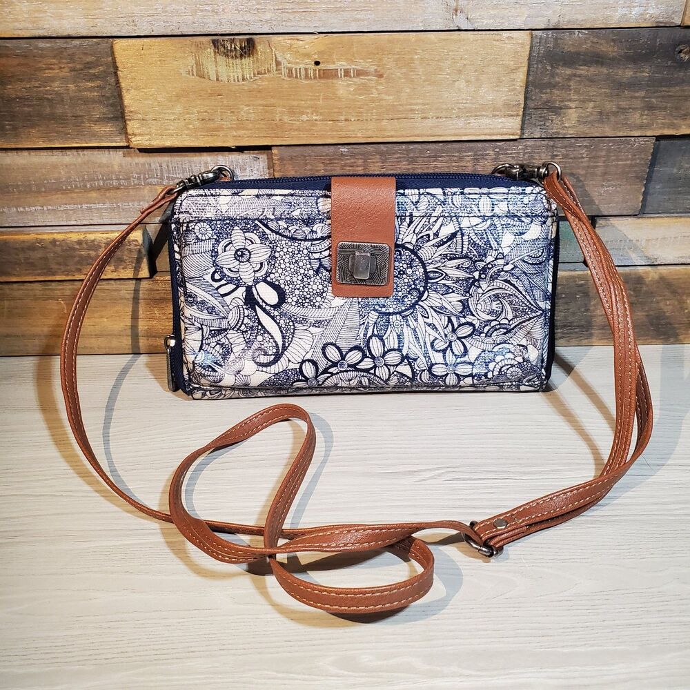 Sakroots Navy Spirit Desert Artist Circle Bag Crosssbody Wristlet Wallet Phone
